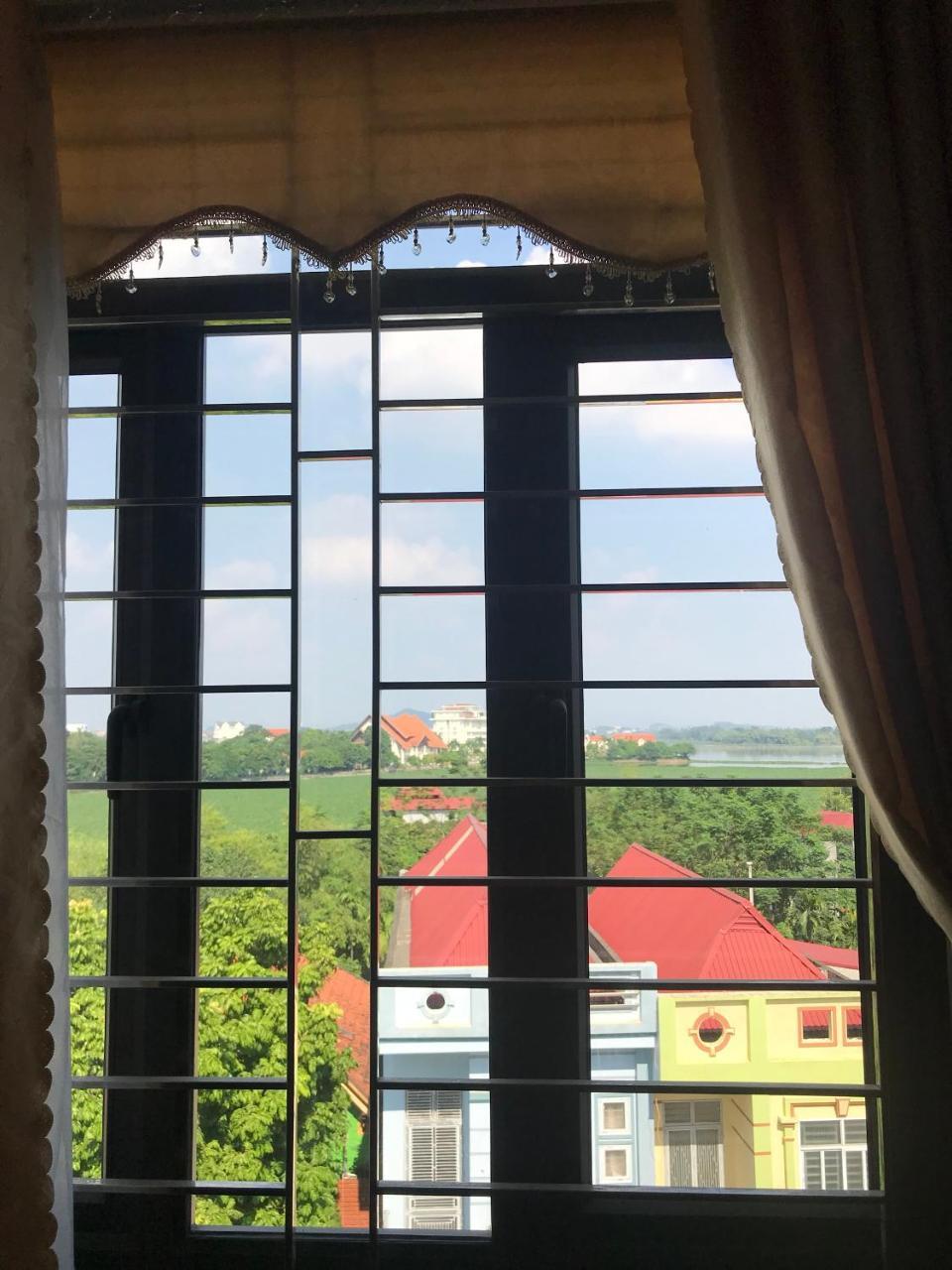 Ruby Hotel Vinh Yen Екстериор снимка