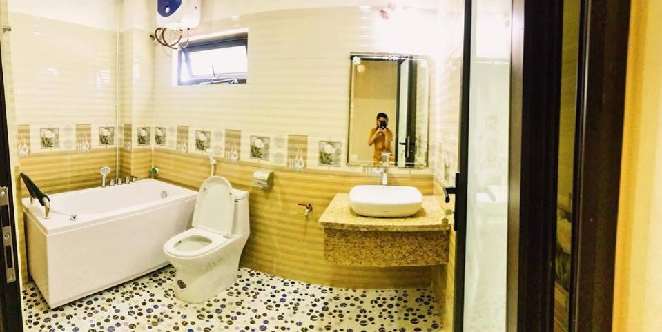 Ruby Hotel Vinh Yen Екстериор снимка