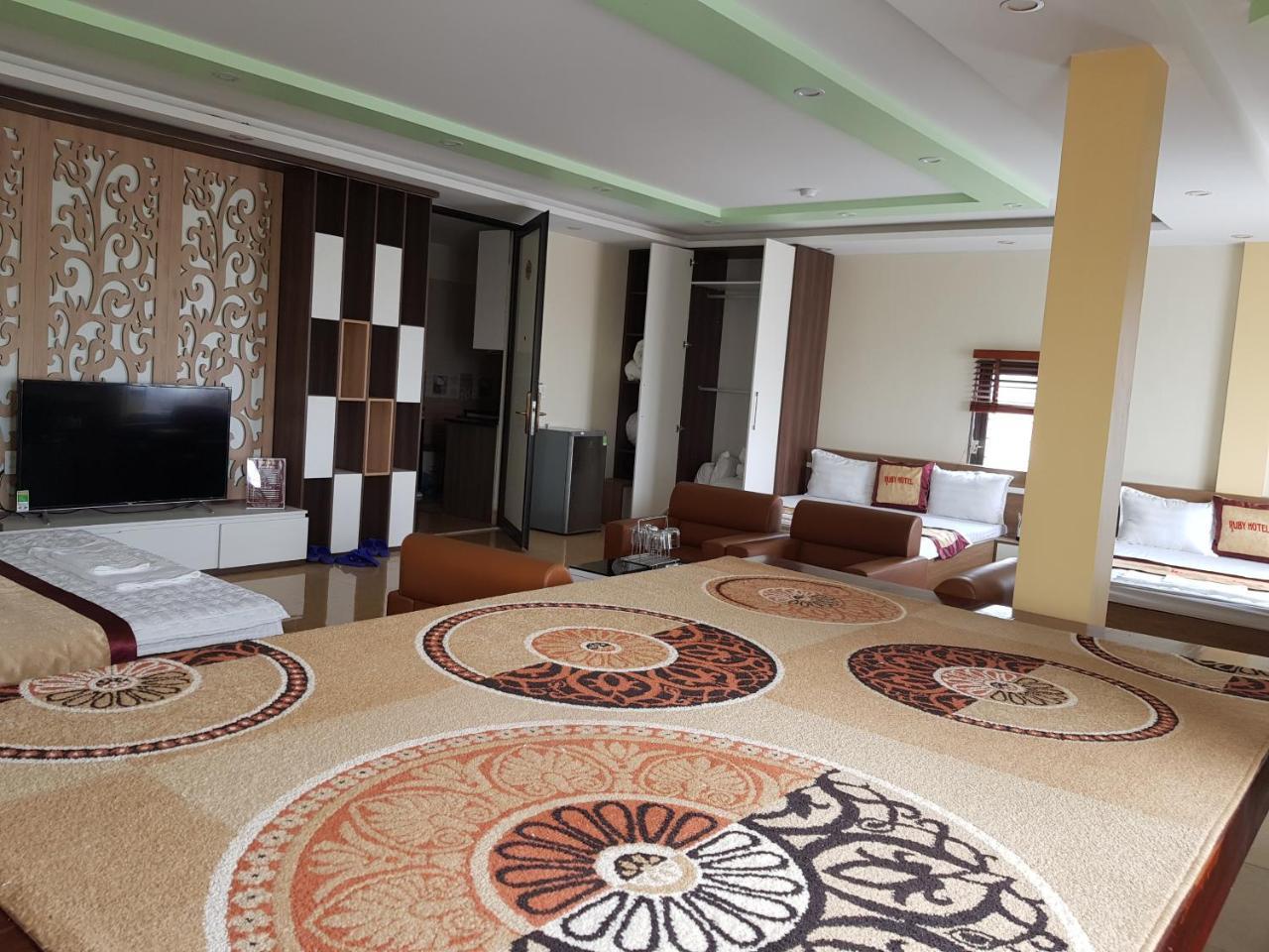 Ruby Hotel Vinh Yen Екстериор снимка