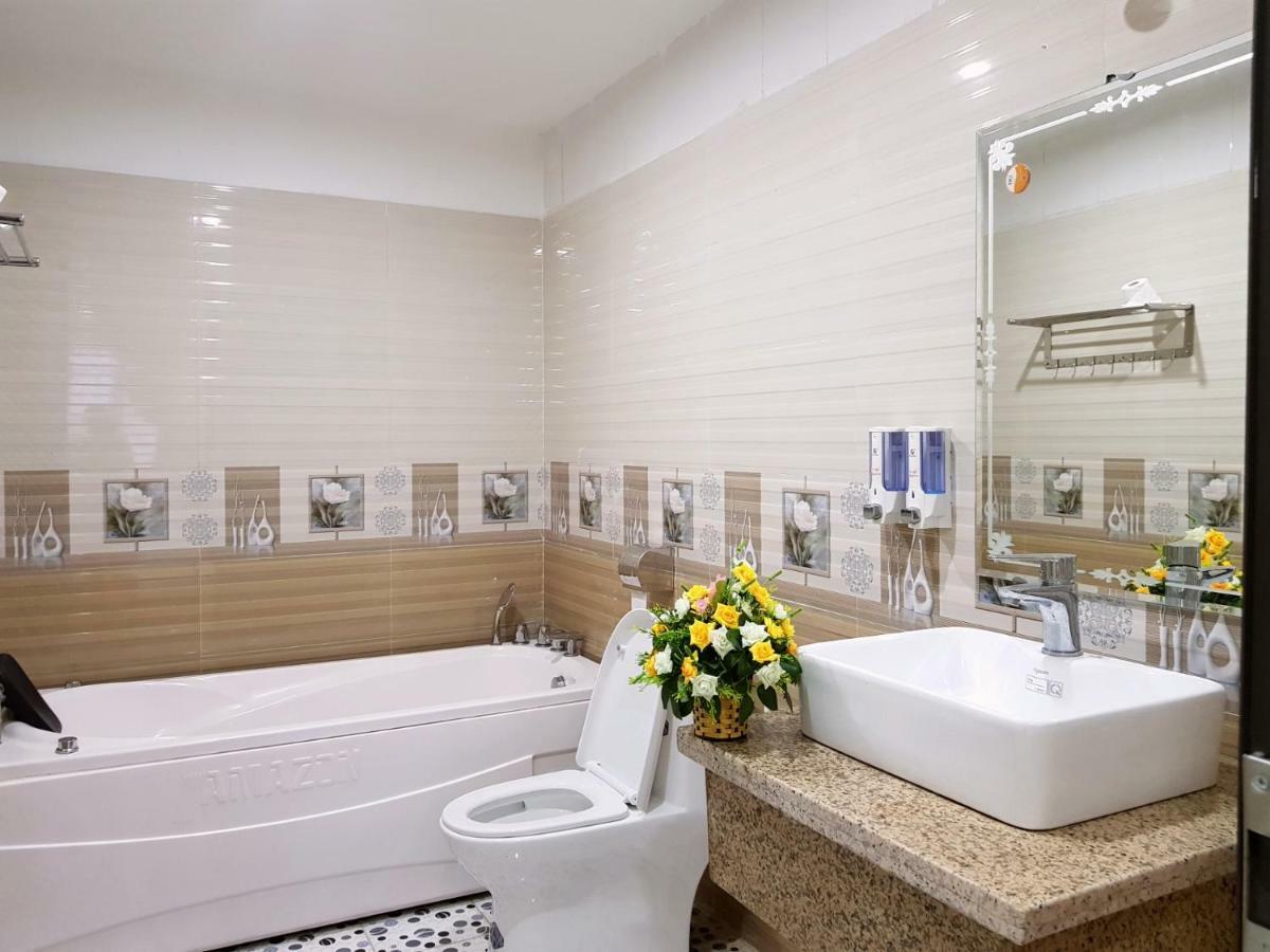 Ruby Hotel Vinh Yen Екстериор снимка